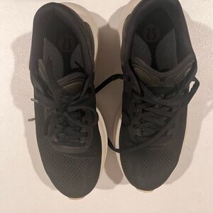 Lululemon Beyond Feel running shoe